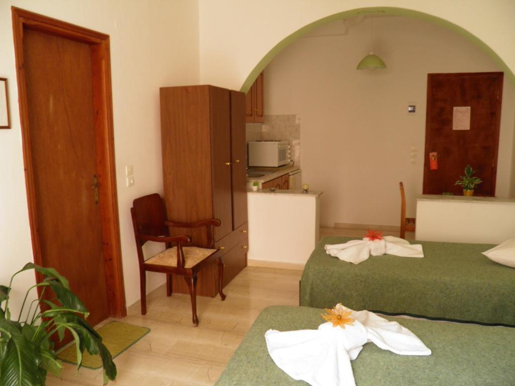 Hotel Mirsini Pansion Karterados  Exterior foto